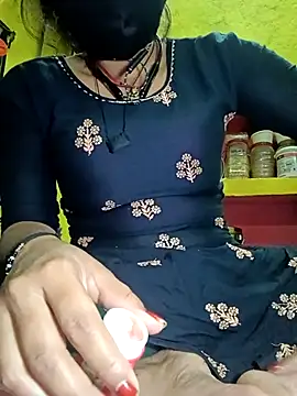Cute Suhani online show from February 20, 5:18 pm