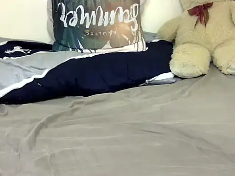 Sexxy slim honey online show from April 15, 7:58 pm