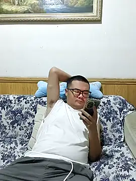 lililiwuwuwu online show from July 2, 1:06 pm