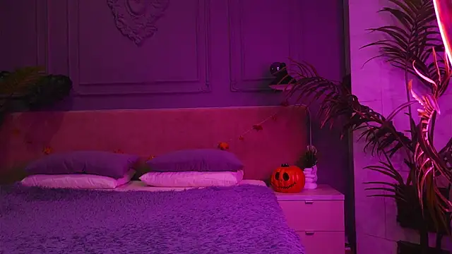 Liv Fay online show from November 4, 2:16 pm