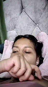 Tiphanydirty3 online show from September 25, 5:00 am