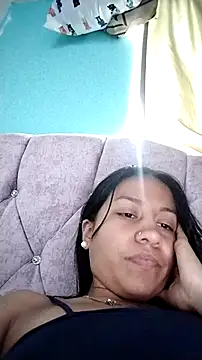 Tiphanydirty3 online show from October 23, 9:35 pm