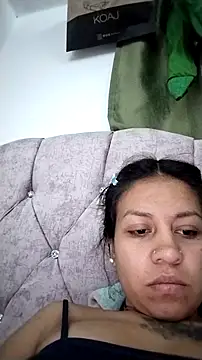 Tiphanydirty3 online show from April 8, 3:17 am