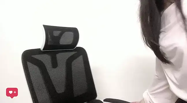 ---MIA--- online show from January 21, 11:46 am