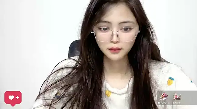 ---MIA--- online show from February 4, 5:53 am