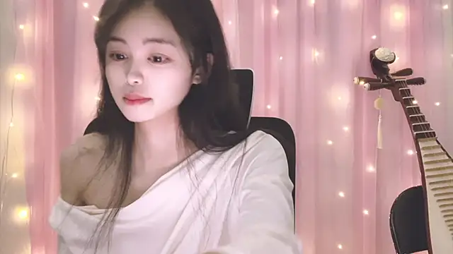 ---MIA--- online show from November 1, 2:41 pm