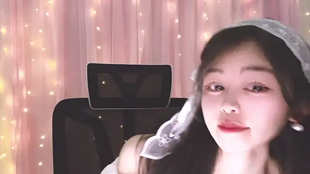 ---MIA--- online show from November 22, 2:16 pm