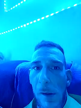 Snapshot of SInfiniSensation1 chatting on December 15, 5:02 am SInfiniSensation1 online show from December 15, 5:02 am