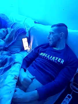 Snapshot of SInfiniSensation1 chatting on December 19, 8:13 am SInfiniSensation1 online show from December 19, 8:13 am