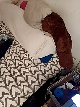 Snapshot of SInfiniSensation1 chatting on December 25, 1:30 pm SInfiniSensation1 online show from December 25, 1:30 pm