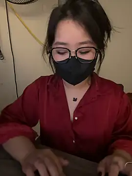 Snapshot of Jenni_nana chatting on December 18, 5:37 am Jenni nana online show from December 18, 5:37 am