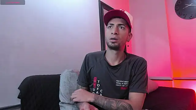 DrakeNeumann online show from February 17, 3:47 am