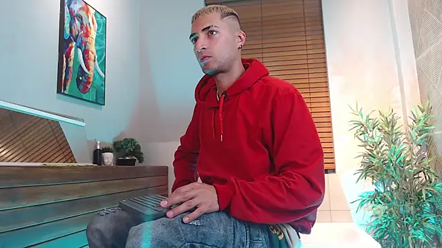 DrakeNeumann online show from April 18, 4:05 am