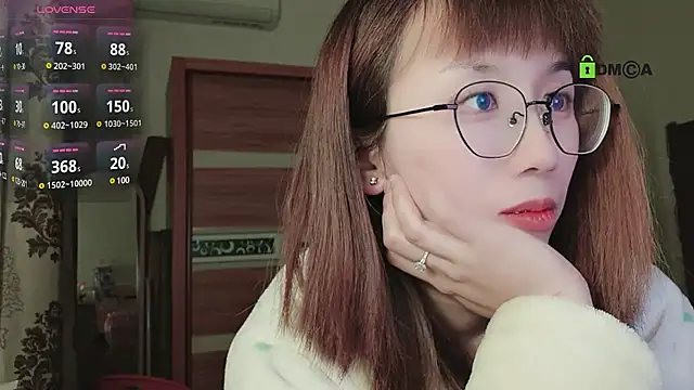 Lili 666 online show from March 6, 5:11 pm