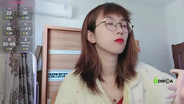 Lili 666 online show from March 19, 7:18 am