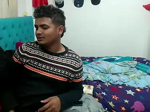 Snapshot of Boycuriousxxx chatting on February 21, 10:07 am Boycuriousxxx online show from February 21, 10:07 am