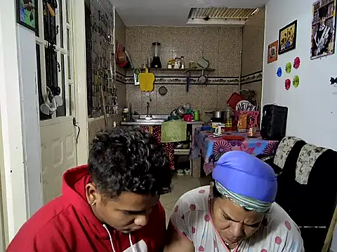 Snapshot of Boycuriousxxx chatting on February 28, 12:52 pm Boycuriousxxx online show from February 28, 12:52 pm