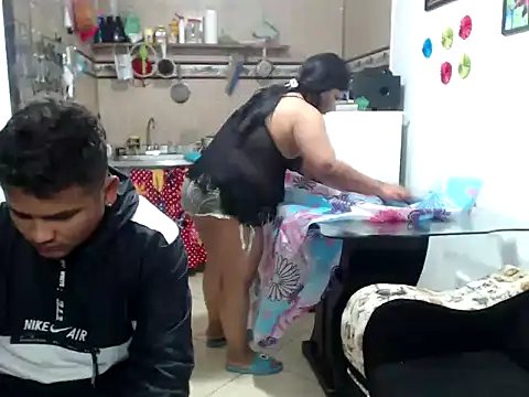 Snapshot of Boycuriousxxx chatting on March 18, 5:10 pm Boycuriousxxx online show from March 18, 5:10 pm