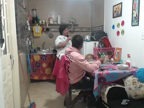 Snapshot of Boycuriousxxx chatting on March 19, 7:27 pm Boycuriousxxx online show from March 19, 7:27 pm