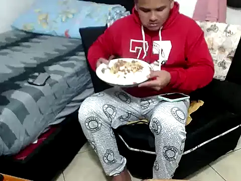 Snapshot of Boycuriousxxx chatting on November 11, 5:13 pm Boycuriousxxx online show from November 11, 5:13 pm