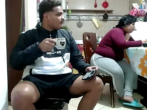 Snapshot of Boycuriousxxx chatting on December 1, 1:27 pm Boycuriousxxx online show from December 1, 1:27 pm