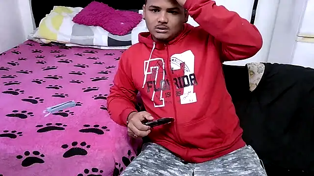 Boycuriousxxx online show from March 1, 10:28 am