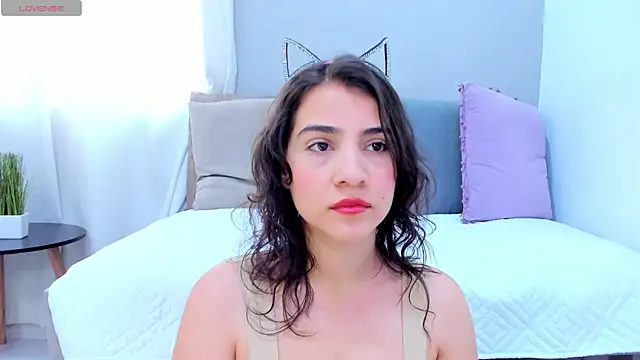 Miranda doll  online show from March 22, 12:25 pm