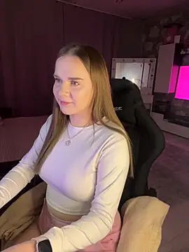 Lexi noah online show from November 17, 9:20 pm