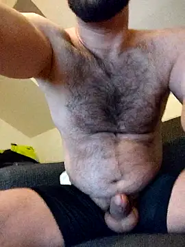 Analcholic online show from April 11, 7:29 pm