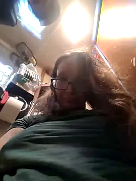 Snapshot of ILUV2TUCHMYKITTY chatting on November 14, 2:38 pm ILUV2TUCHMYKITTY online show from November 14, 2:38 pm