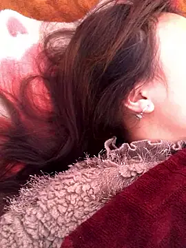 Snapshot of ngoclothingoc9en chatting on December 7, 3:25 am ngoclothingoc9en online show from December 7, 3:25 am