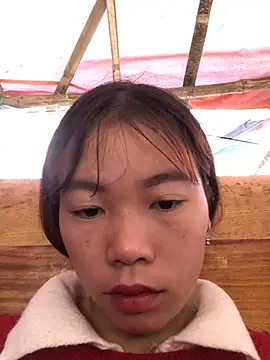 Snapshot of ngoclothingoc9en chatting on January 4, 12:59 am ngoclothingoc9en online show from January 4, 12:59 am