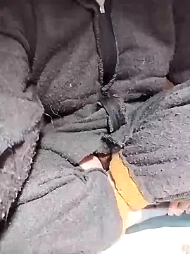 Snapshot of ngoclothingoc9en chatting on March 17, 11:43 pm ngoclothingoc9en online show from March 17, 11:43 pm