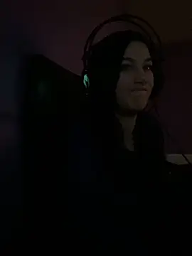 Snapshot of AnnnMary chatting on February 3, 1:30 pm AnnnMary online show from February 3, 1:30 pm