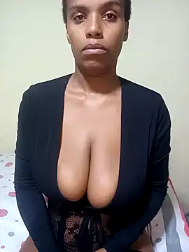 Snapshot of SexySlenderLexy chatting on January 10, 3:29 am SexySlenderLexy online show from January 10, 3:29 am