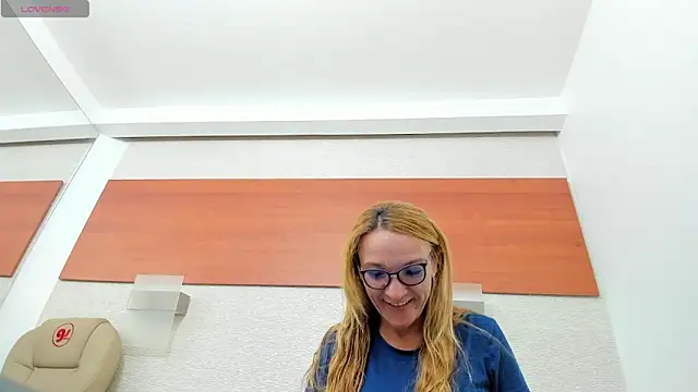 maddy cartter online show from April 1, 11:22 am