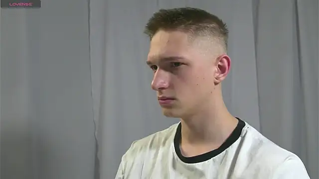 dustyn fox online show from January 12, 2:30 pm