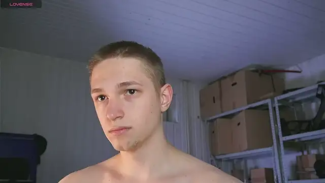 dustyn fox online show from March 24, 1:16 pm