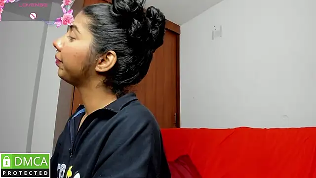 Snapshot of jasmine_bunny_ chatting on February 15, 4:25 am jasmine bunny online show from February 15, 4:25 am