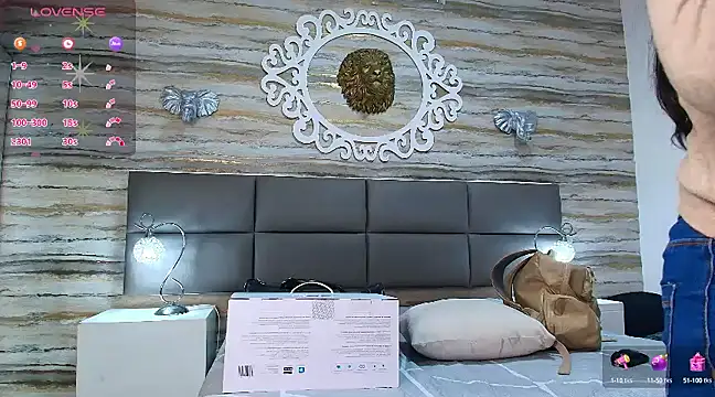 Snapshot of ciara_connor chatting on February 11, 3:50 am ciara connor online show from February 11, 3:50 am