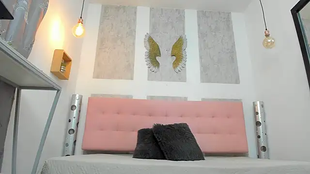 ciara connor online show from March 15, 4:07 am