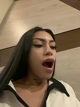 Effy Bonny online show from March 3, 6:12 pm