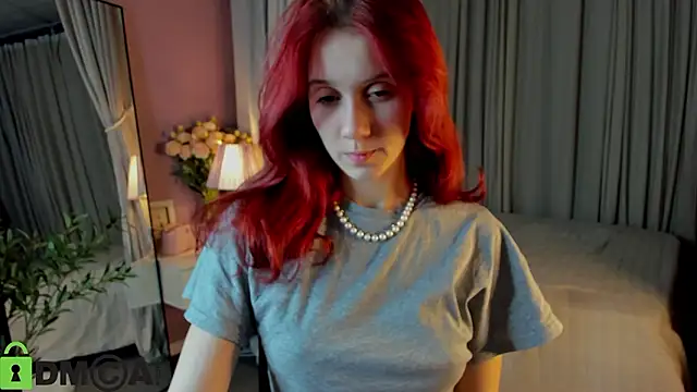 Dearly Emily online show from February 10, 5:17 pm