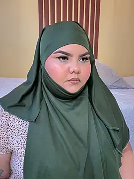  Shara Handal  online show from February 2, 6:10 pm