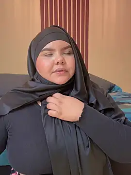  Shara Handal  online show from September 25, 7:01 am