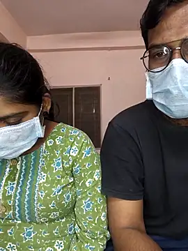 Snapshot of fuck6inch9 chatting on December 16, 1:05 pm fuck6inch9 online show from December 16, 1:05 pm