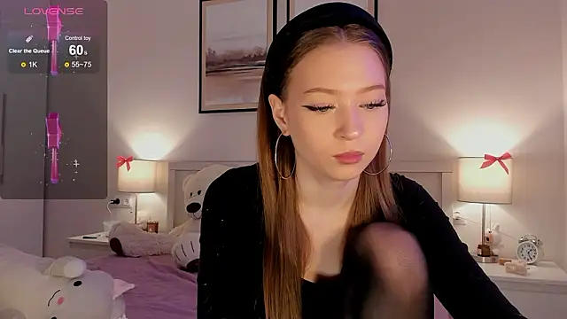 Snapshot of diana_nier chatting on February 3, 7:30 pm diana nier online show from February 3, 7:30 pm