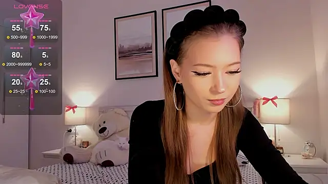 diana nier online show from March 19, 7:40 pm