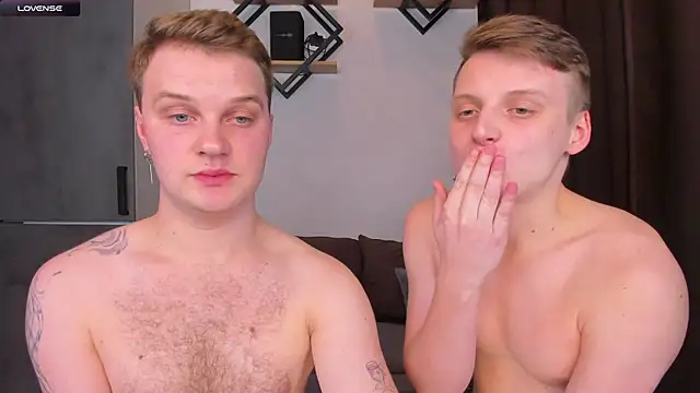 Snapshot of shyguysssss chatting on March 1, 2:23 pm shyguysssss online show from March 1, 2:23 pm