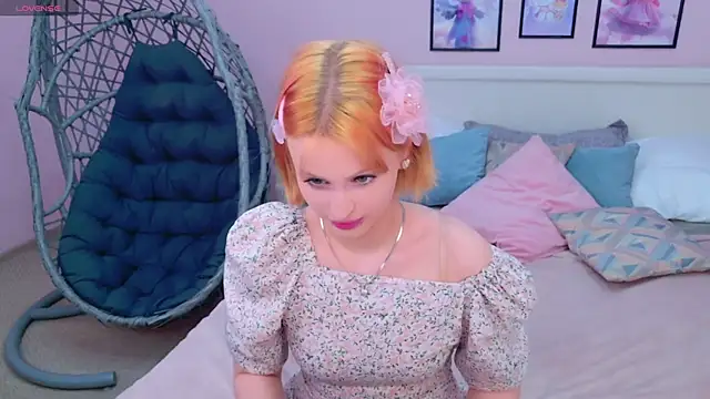 Snapshot of AliceMorr chatting on January 24, 11:26 am AliceMorr online show from January 24, 11:26 am